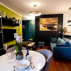 Torre Verona Apartment - 70M2, Terrace, Garage
